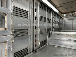 MENKE-JANZEN 4.Stock Viehanhänger Hubdach, Tränke