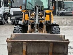 VOLVO L25B-P Palettengabel&Schaufel
