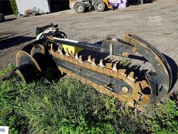 Digga BFT2 Chain digger w/ Combi attachment.
