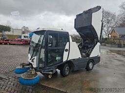 Johnston CN 201 Kehrmaschine