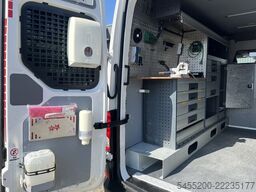 VW Crafter 35 2.0 TDI L3H3/L2H2 Werkplaatsinrichti...