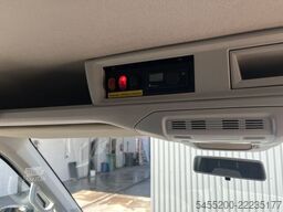 VW Crafter 35 2.0 TDI L3H3/L2H2 Werkplaatsinrichti...