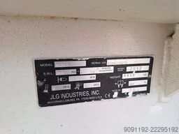 JLG M3369