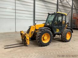 JCB 526 S