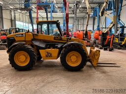JCB 526 S