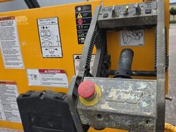 JLG 3246ES Electric, 11.7m Working Height, 320kg Capac