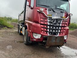 Mercedes-Benz Arocs 2858 6x4 complete plow rig w/underlying blad