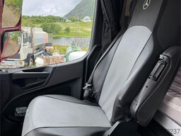 Mercedes-Benz Arocs 2858 6x4 complete plow rig w/underlying blad