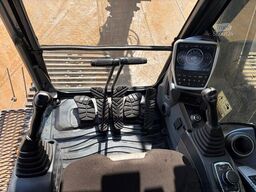 Hyundai HX330