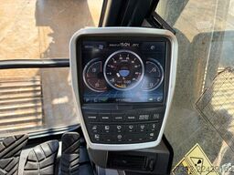 Hyundai HX330