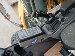 Liebherr A 918 Litronic