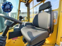 Combilift C4000ET TRIPLEX 6350 WIDE FORK POSITIONE