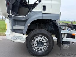 DAF CF 300 CF 300 BDF of Chassic cabine.  MOOIE  NE...