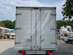 Mercedes-Benz Sprinter 317