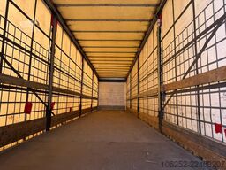 Schmitz Cargobull SCB*S3T 3 AS SAF - KOOIAAP/MOFFET aansluiting m...