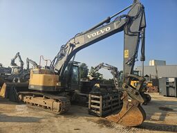 VOLVO ECR 235 DL