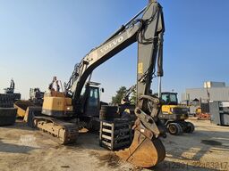 VOLVO ECR 235 DL