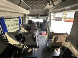 Mercedes-Benz Sprinter 519