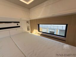 MERCEDES-BENZ Actros 2651 STX Motorhome mit Heckgarage