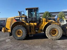 Caterpillar 966M 966M