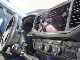 Volkswagen Crafter 2.0 TDI 140PK L3H3 EURO 6 - Airco - Nav...