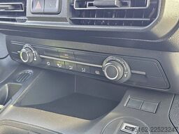 PEUGEOT PARTNER 1.5 Facelift Navi 3-Zit