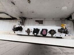 SCHMITZ CARGOBULL SKO 24*Thermoking*6 Rohrbahnen*ATP*Fleisch*TÜV*