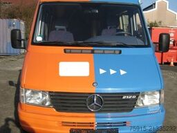 MERCEDES-BENZ 212 D Sprinter Vollautomatik Infomobil /94.000KM