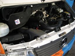 MERCEDES-BENZ 212 D Sprinter Vollautomatik Infomobil /94.000KM