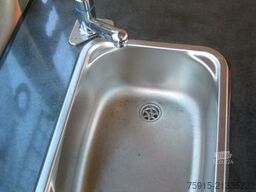 MERCEDES-BENZ 212 D Sprinter Vollautomatik Infomobil /94.000KM