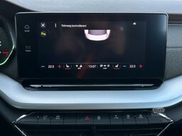 SKODA 1.5TSi Style V.Cockpit NAVI MA PDC/H LM17
