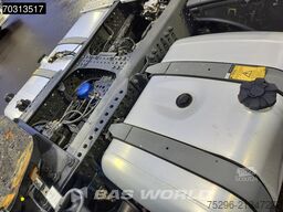 Mercedes Actros 1845 4X2 Bigspace Lowdeck Mirrorcam 2x Tank