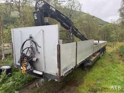 Tyllis rettsemi m/ HIAB XS 144 kran.
