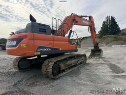 Doosan DX300 LC-5 excavator with digging bucket