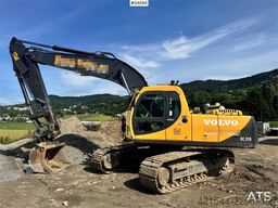 Volvo EC210LC Excavator w/ Grading Bucket WATCH VIDEO