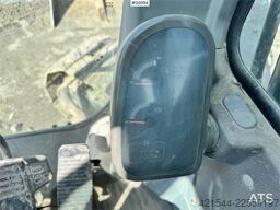Volvo EC210LC Excavator w/ Grading Bucket WATCH VIDEO