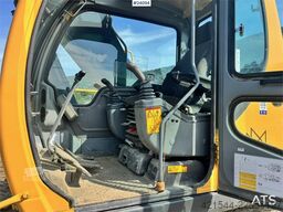 Volvo EC210LC Excavator w/ Grading Bucket WATCH VIDEO