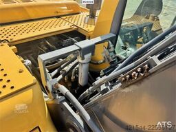 Volvo EC210LC Excavator w/ Grading Bucket WATCH VIDEO