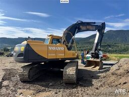 Volvo EC210LC Excavator w/ Grading Bucket WATCH VIDEO