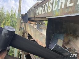 Powerscreen Chieftain screening plant