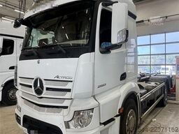 Mercedes-Benz Actros 2553 6x2 Hooklift Truck