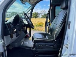 Mercedes-Benz Sprinter 516 Minibus – 16+1 Seats