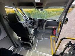 Mercedes-Benz Sprinter 516 Minibus – 16+1 Seats