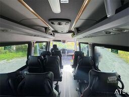 Mercedes-Benz Sprinter 516 Minibus – 16+1 Seats