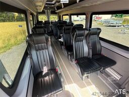 Mercedes-Benz Sprinter 516 Minibus – 16+1 Seats