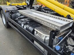 man TGM 15.290 BL Abrollkipper Multihook City+1570mm