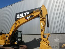 Caterpillar 320FL