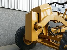 Caterpillar 120M2