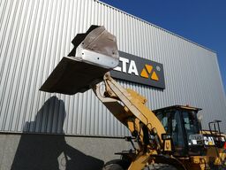 Caterpillar 962K