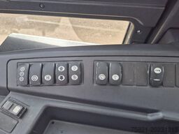 Hyundai 80D-9 80D-9